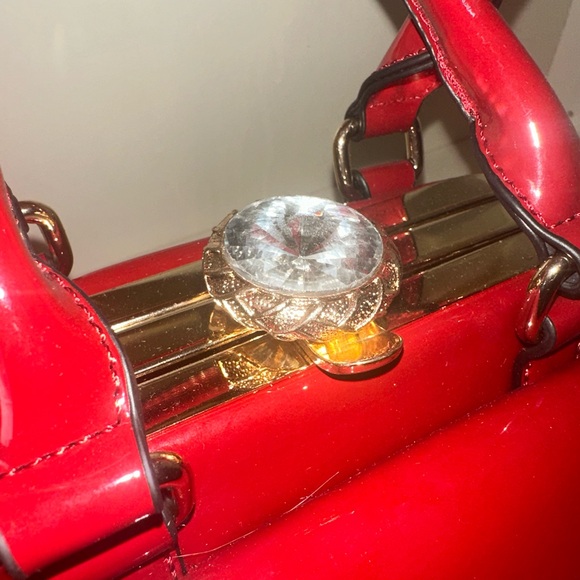 NEW Red Patent Leather Bag top handle or cross body strap gemstone closure - Picture 3 of 5